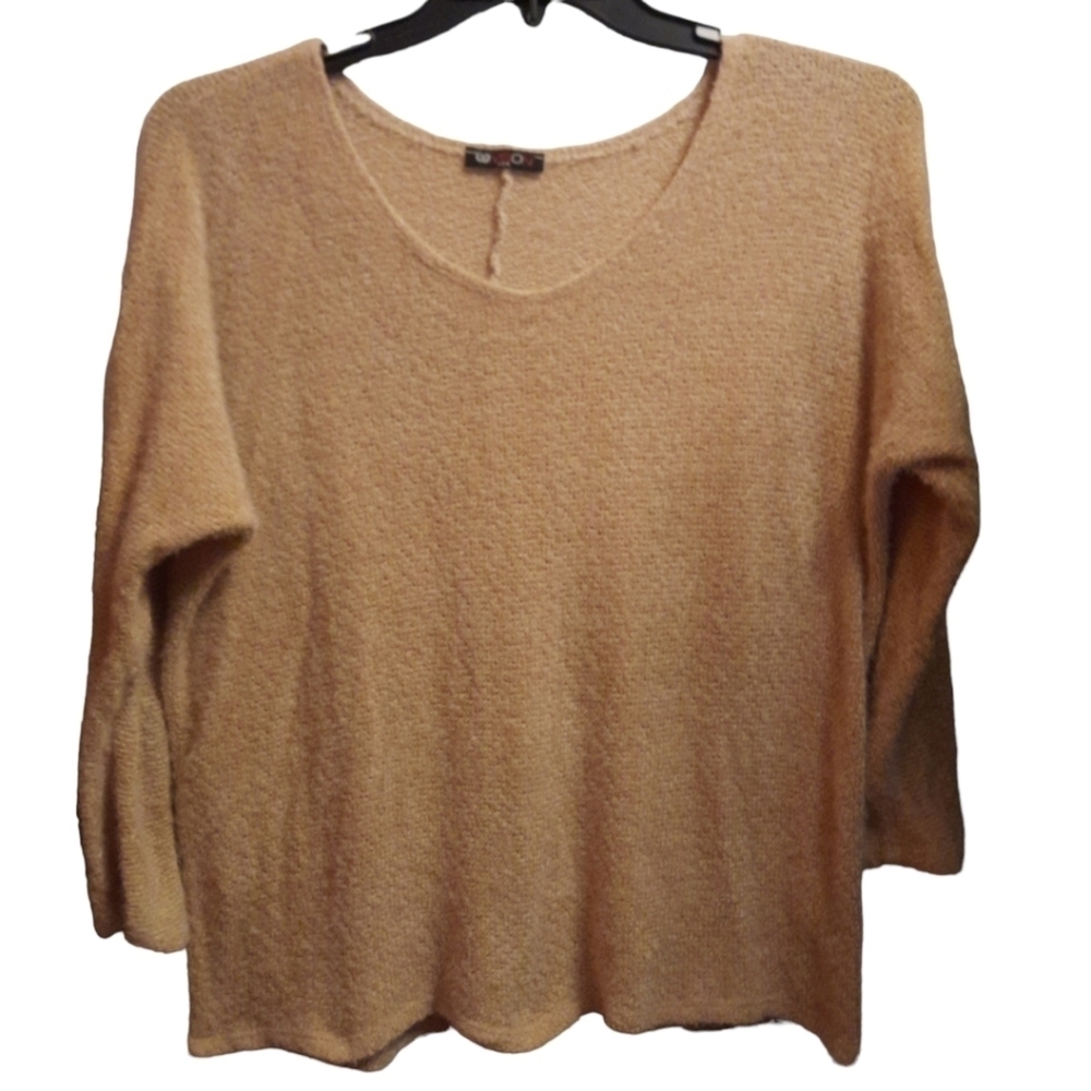 Vision USA Beige Sweater Size Large